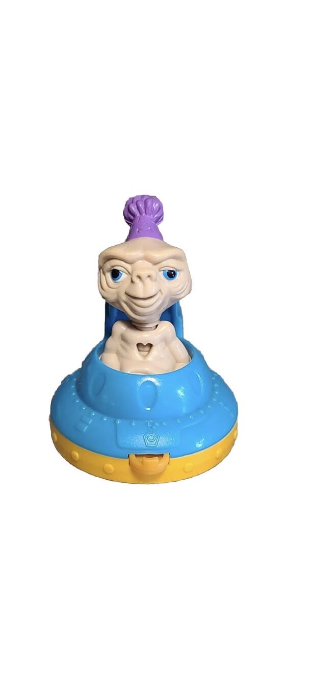 E.T Flying Saucer Space Ship VGR McDonalds action toy